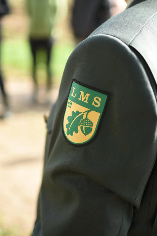 Miškininkų diena Šakiuose: pažintis su miegapelėmis ir šimtametis ąžuolas